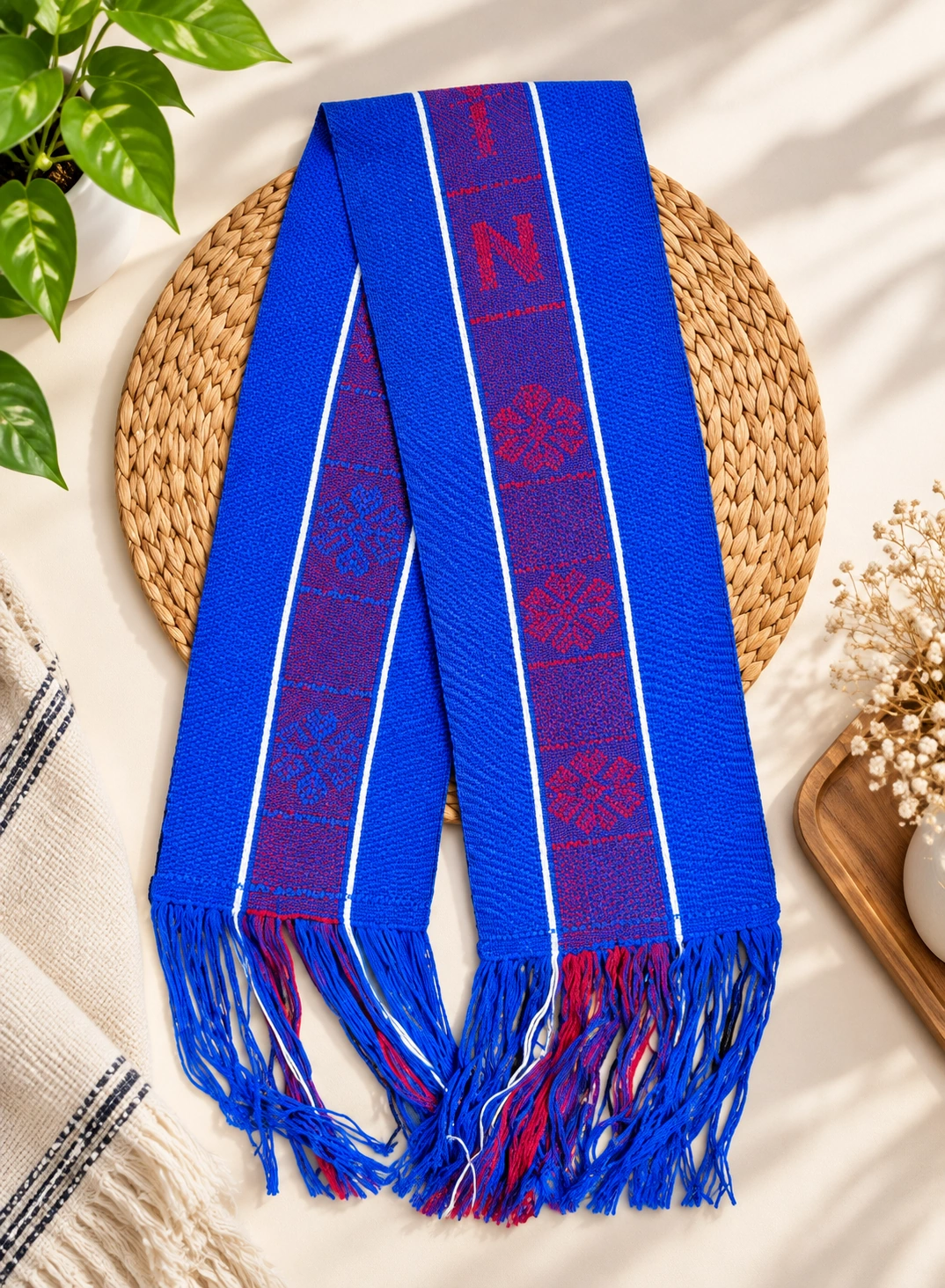 Selendang Tenun Motif Sabu